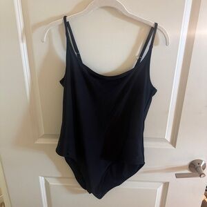 ✨old navy scoopneck one-piece swimsuit - black ✨